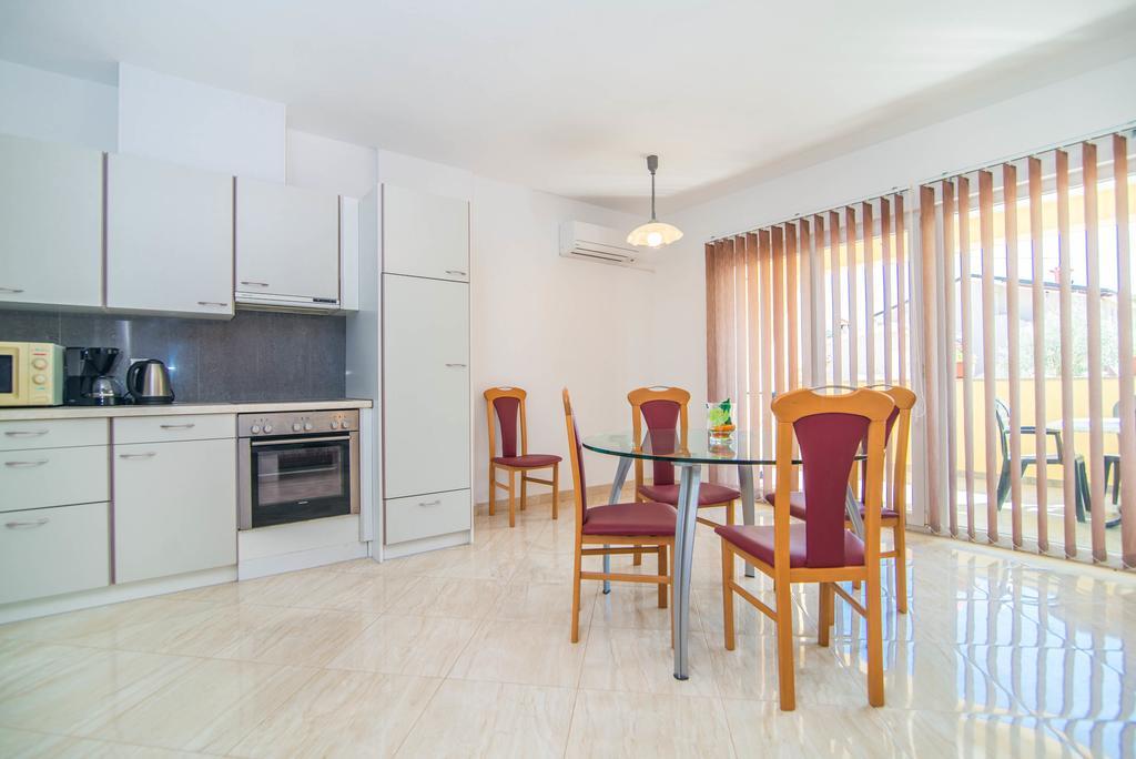 Apartment Una 2 Póla Kültér fotó