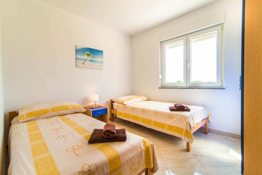 Apartment Una 2 Póla Kültér fotó